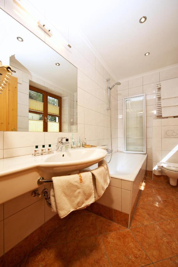 Hotel Grafenwirt Wagrain Szoba fotó